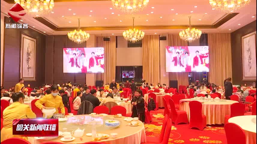 【文化中國行】市民共賞央視春晚 節(jié)目亮點(diǎn)紛呈引共鳴